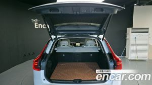 Volvo XC60 B5 Ultra темный Air Air Suspension 2026 года из Южной Кореи