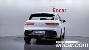 Genesis GV70 2.5T Бензин 2WD 2025 года из Южной Кореи