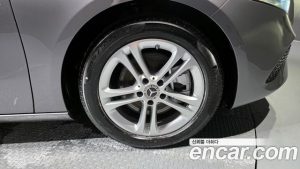 Mercedes-Benz A-Class A220 HATCHBACK 2025 года из Южной Кореи