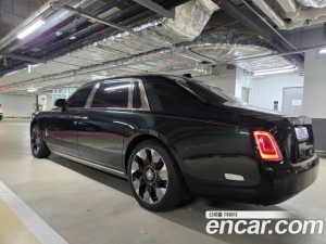 Rolls-Royce Phantom 6.7 EWB V12 2023 года из Южной Кореи
