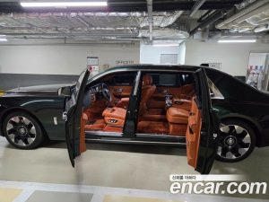Rolls-Royce Phantom 6.7 EWB V12 2023 года из Южной Кореи