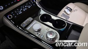 Genesis GV70 2.5T Бензин 2WD 2025 года из Южной Кореи