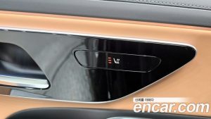 Mercedes-Benz E-Class AMG E53e 4MATIC+ 2025 года из Южной Кореи