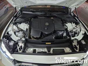 Mercedes-Benz E-Class E200 Avantgarde 2026 года из Южной Кореи