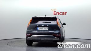 Kia Niro Signature 2025 года из Южной Кореи