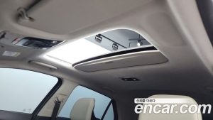 Kia Niro Signature 2025 года из Южной Кореи