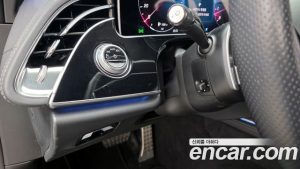 Mercedes-Benz E-Class E300 4MATIC AMG Line 2024 года из Южной Кореи