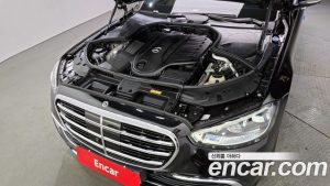 Mercedes-Benz S-Class S450L 4MATIC 2024 года из Южной Кореи
