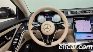 Mercedes-Benz S-Class S450L 4MATIC 2024 года из Южной Кореи