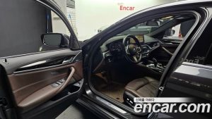 BMW 5-Series 530i xDrive M Sport 2023 года из Южной Кореи
