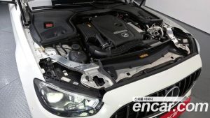 Mercedes-Benz E-Class E250 AMG Line 2023 года из Южной Кореи