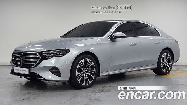 Mercedes-Benz E-Class E350e 4MATIC 2025 года из Кореи