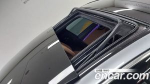 Mercedes-Benz E-Class E350e 4MATIC 2025 года из Южной Кореи