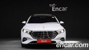 Mercedes-Benz E-Class E450 4MATIC Exclusive 2024 года из Южной Кореи