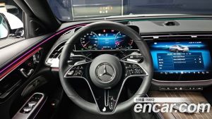 Mercedes-Benz E-Class E450 4MATIC Exclusive 2024 года из Южной Кореи