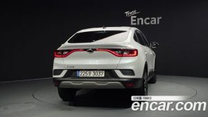 Renault-KoreaSamsung XM3 1.6 GTe RE 2023 года из Южной Кореи