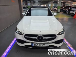 Mercedes-Benz C-Class C300 4MATIC Avantgarde 2024 года из Южной Кореи