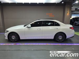 Mercedes-Benz C-Class C300 4MATIC Avantgarde 2024 года из Южной Кореи