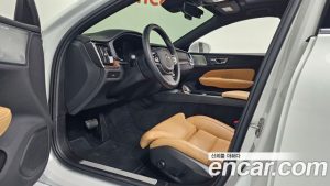 Volvo S60 B5 Ultra Bright 2025 года из Южной Кореи