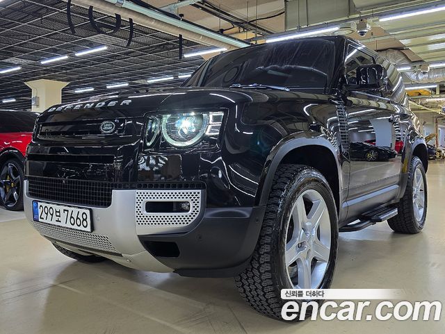 Land Rover Defender 90 D250 SE 2022 года из Кореи