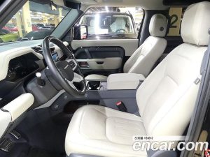 Land Rover Defender 90 D250 SE 2022 года из Южной Кореи