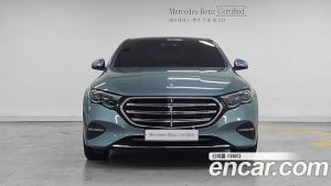 Mercedes-Benz E-Class E300 4MATIC Exclusive 2024 года из Южной Кореи