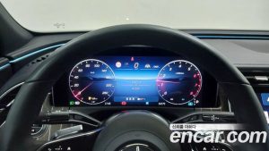 Mercedes-Benz E-Class E300 4MATIC Exclusive 2024 года из Южной Кореи