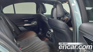 Mercedes-Benz E-Class E300 4MATIC Exclusive 2024 года из Южной Кореи