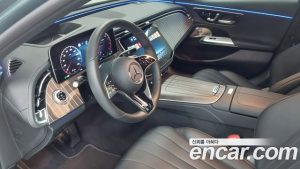 Mercedes-Benz E-Class E300 4MATIC Exclusive 2024 года из Южной Кореи