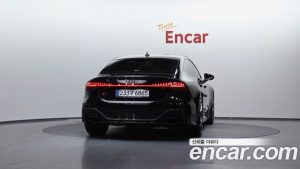 Audi RS7 4.0 TFSI 4WD Performance 2025 года из Южной Кореи