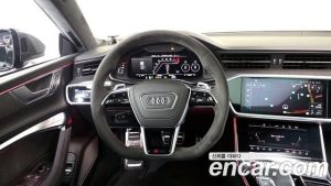 Audi RS7 4.0 TFSI 4WD Performance 2025 года из Южной Кореи