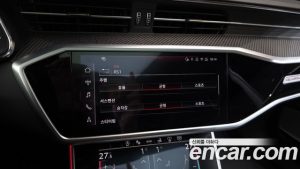 Audi RS7 4.0 TFSI 4WD Performance 2025 года из Южной Кореи