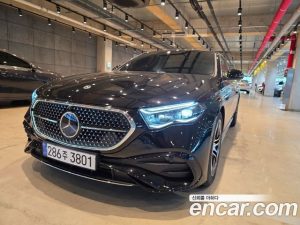 Mercedes-Benz E-Class E300 4MATIC AMG Line 2026 года из Южной Кореи