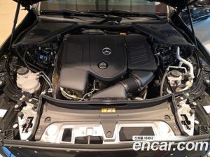 Mercedes-Benz E-Class E300 4MATIC AMG Line 2026 года из Южной Кореи