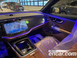 Mercedes-Benz E-Class E300 4MATIC AMG Line 2026 года из Южной Кореи