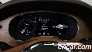 Bentley Bentayga 4.0 V8 Azure 2023 года из Южной Кореи