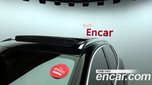 Bentley Bentayga 4.0 V8 Azure 2023 года из Южной Кореи