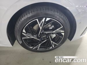 Kia K5 1.6 Turbo 2024 года из Южной Кореи