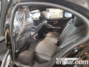 Mercedes-Benz S-Class S350 d 4MATIC 2025 года из Южной Кореи