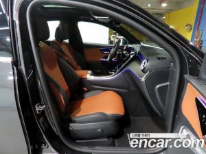 Mercedes-Benz GLC-Class GLC300 4MATIC Coupe 2025 года из Южной Кореи