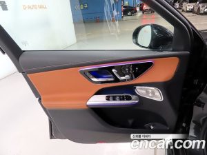 Mercedes-Benz GLC-Class GLC300 4MATIC Coupe 2025 года из Южной Кореи