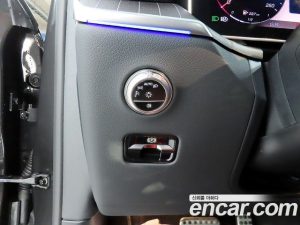 Mercedes-Benz GLC-Class GLC300 4MATIC Coupe 2025 года из Южной Кореи