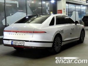 Hyundai Grandeur 2.5 Бензин 2WD 2025 года из Южной Кореи