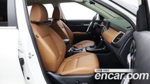 Kia Seltos Бензин 1.6 Turbo 2WD 2024 года из Южной Кореи