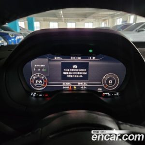 Audi Q2 35 TDI Premium 2023 года из Южной Кореи