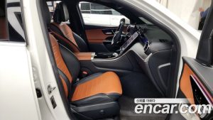 Mercedes-Benz GLC-Class GLC300 4MATIC Coupe 2024 года из Южной Кореи