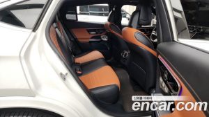 Mercedes-Benz GLC-Class GLC300 4MATIC Coupe 2024 года из Южной Кореи