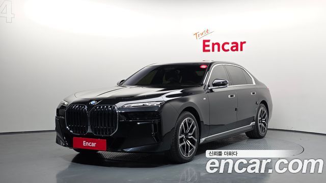 BMW 7-Series 740d xDrive M Sport 2025 года из Кореи