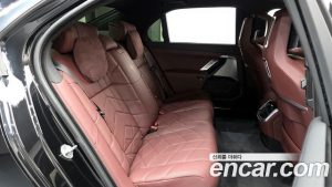 BMW 7-Series 740d xDrive M Sport 2025 года из Южной Кореи