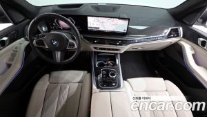 BMW X7 xDrive 40i M Sport 6 2025 года из Южной Кореи